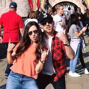 Meet your Posher, Bobby